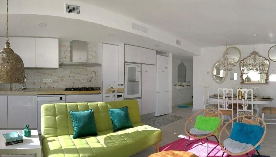 Foto 1 de Piso en venta en Calle del Marqués de Molíns, Mercado, Alicante