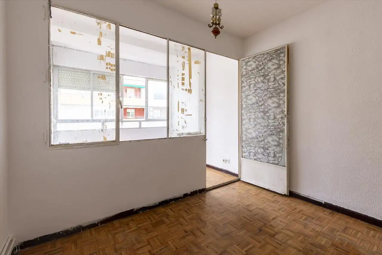 Flat for sale in Madrid  with Terrace