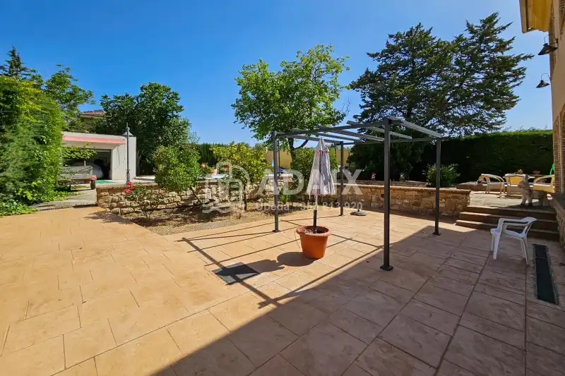 Terrace of Houses for sale in Úbeda  with Air Conditioner, Heating and Terrace