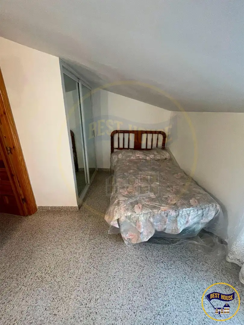 Habitación de Finca rústica en venta en Boniches con Calefacción, Terraza y Trastero