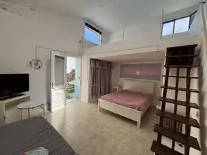 Habitación de Casa o chalet en venta en Haría con Jardín privado, Terraza y Amueblado