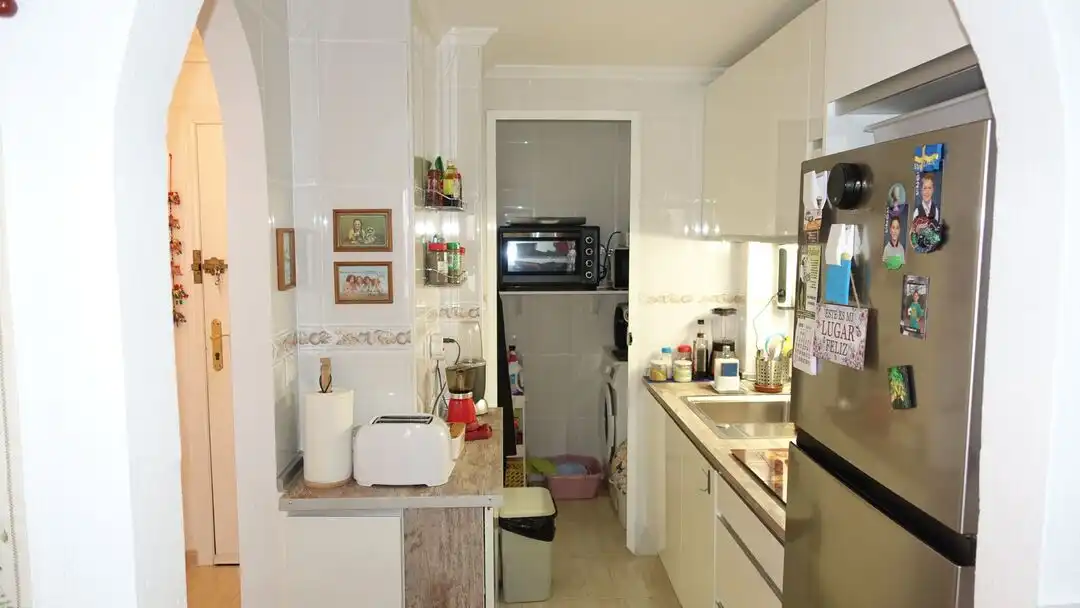 Cocina de Piso en venta en Guardamar del Segura con Aire acondicionado, Terraza y Piscina