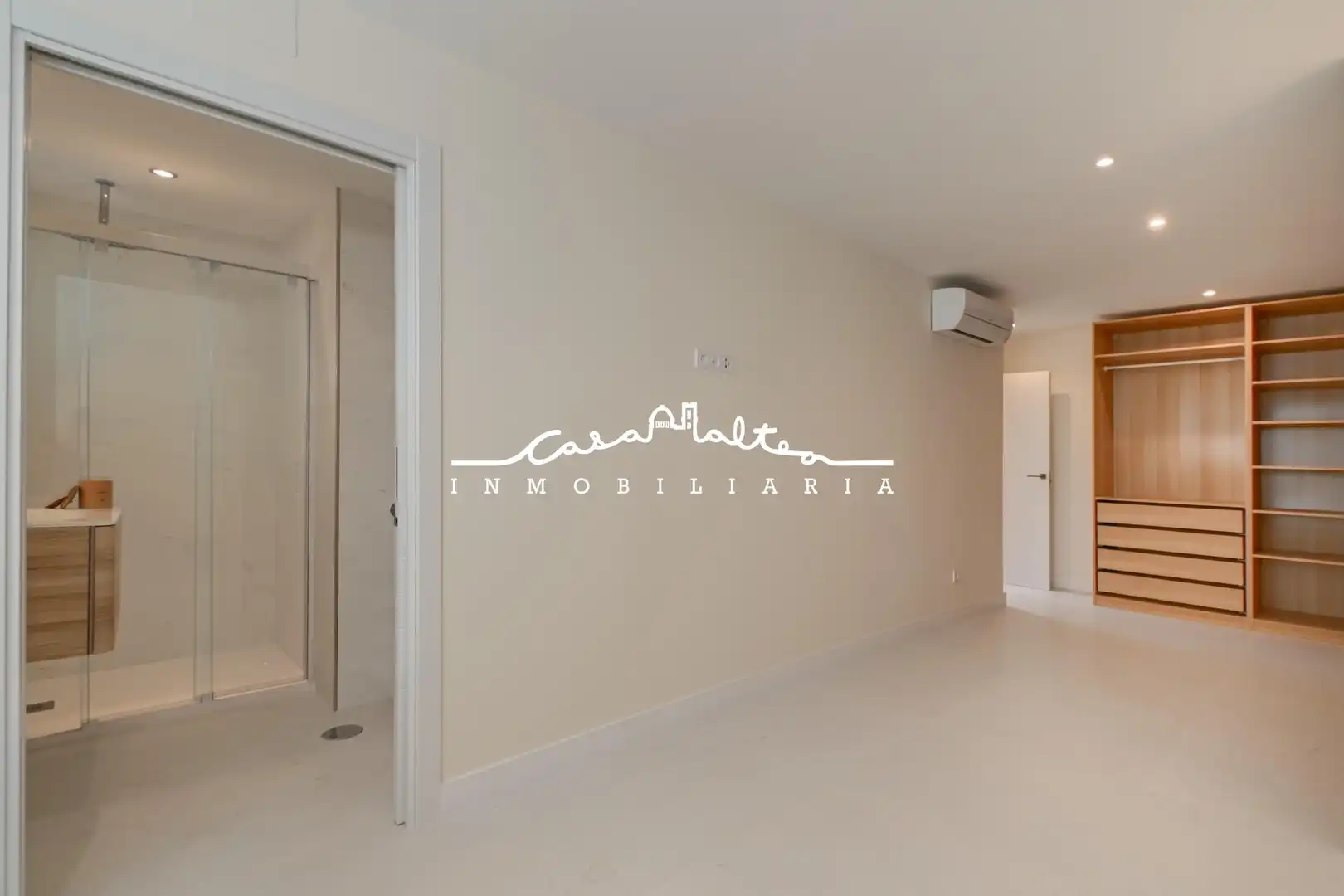 Penthouse with lift for sale in COLON, imagen 25