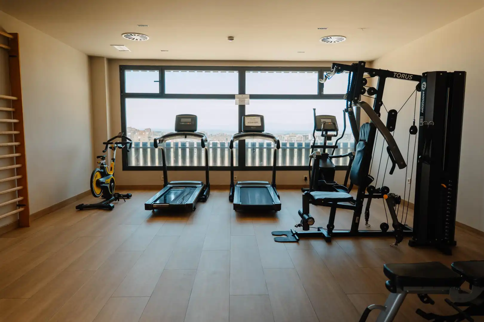 Apartamento en venta en Madrid con Calefacción, Jardín privado y Piscina comunitaria