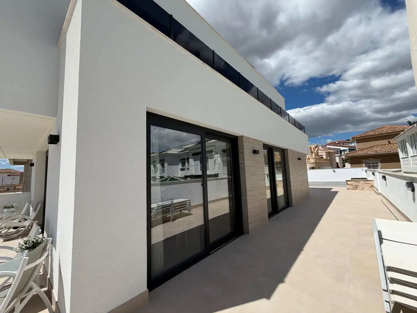 Vista exterior de Casa o chalet en venta en Rojales con Aire acondicionado, Trastero y Piscina