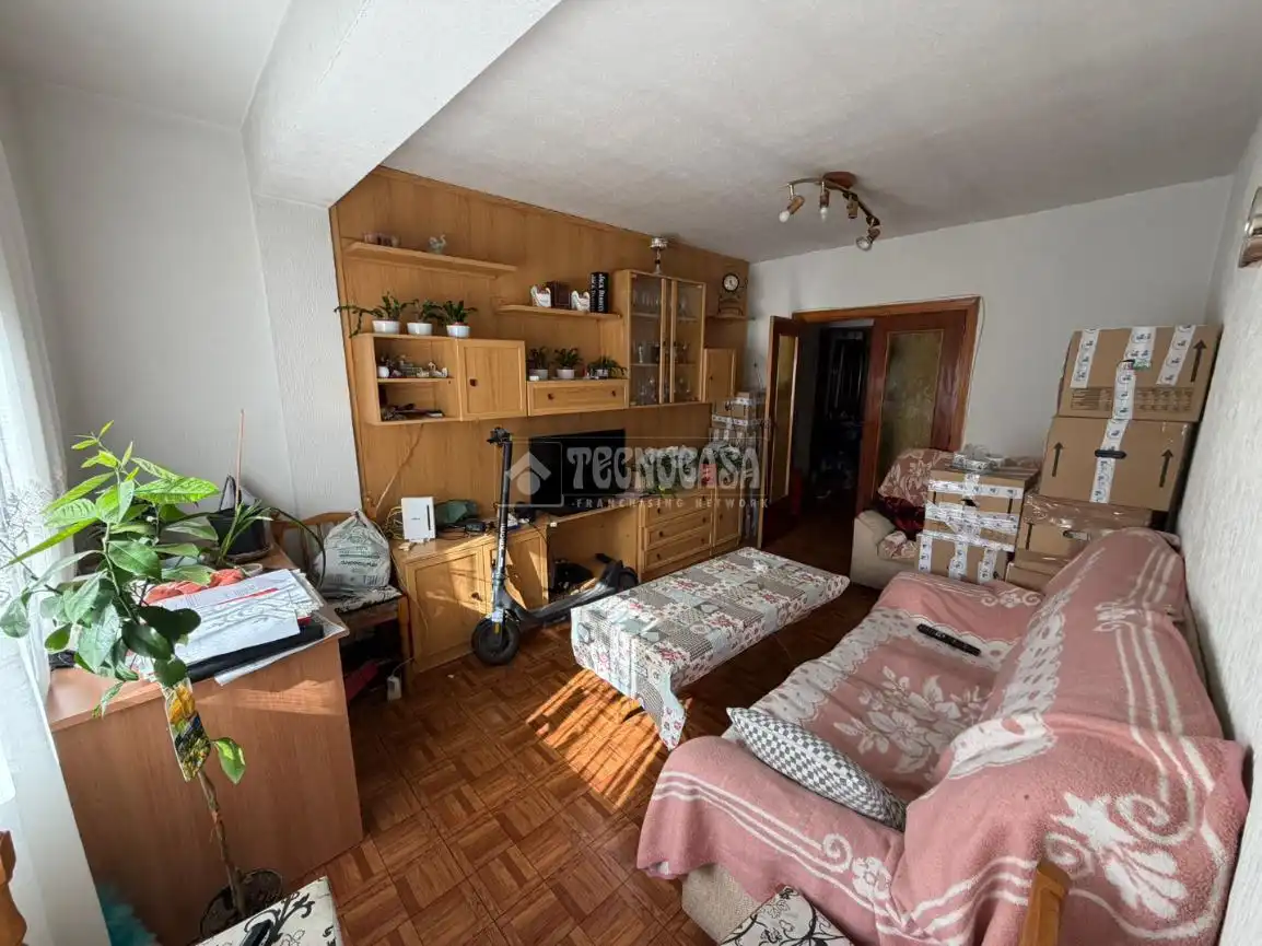 Living room of Flat for sale in Alcalá de Henares