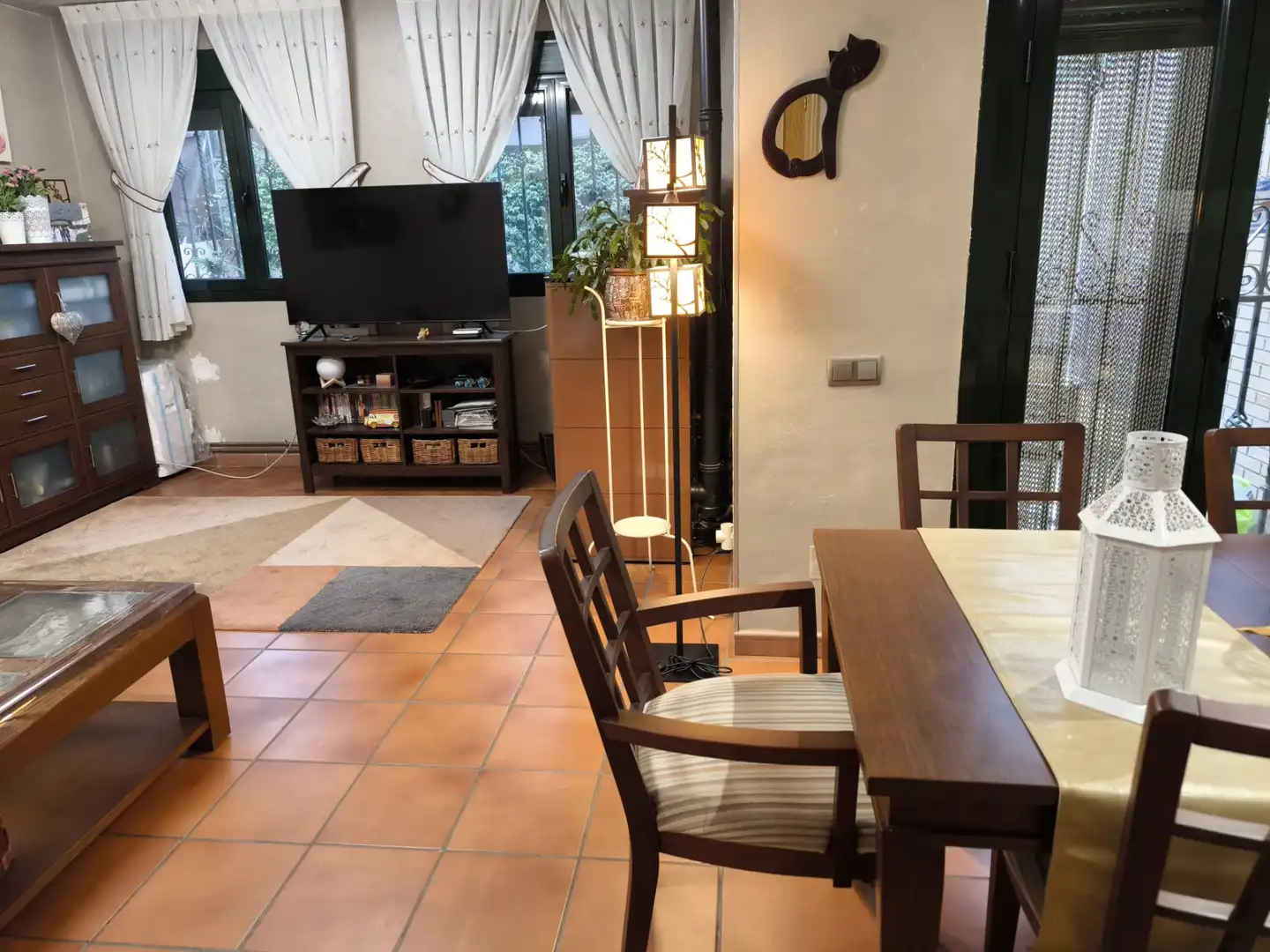 Menjador de Casa adosada en venda en Galapagar amb Calefacció, Jardí privat i Terrassa
