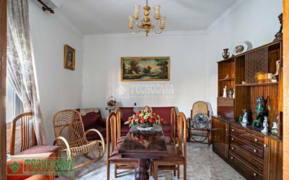 Sala d'estar de Casa adosada en venda en Benahadux