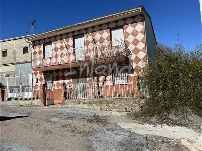 Adosado en venta en Alcalá la Real