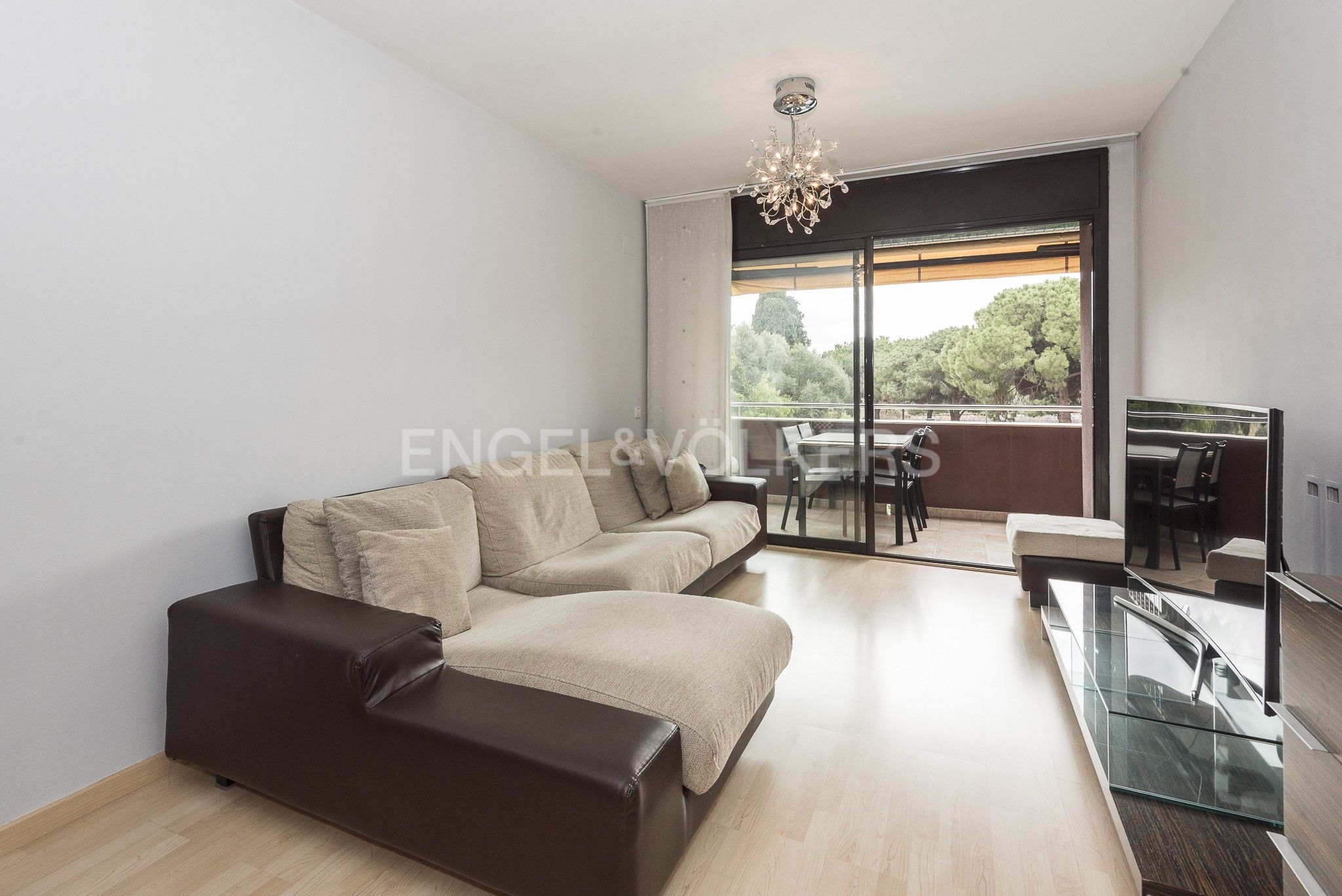 Sala d'estar de Apartament en venda en Vilanova i la Geltrú amb Aire condicionat, Calefacció i Jardí privat