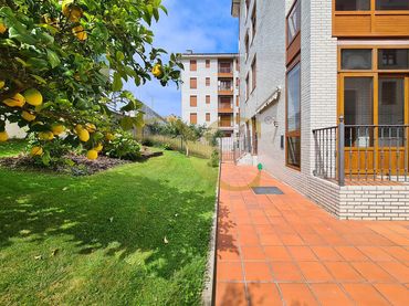 Flat with garden for sale in Calle Ateneo Obrero de Luanco