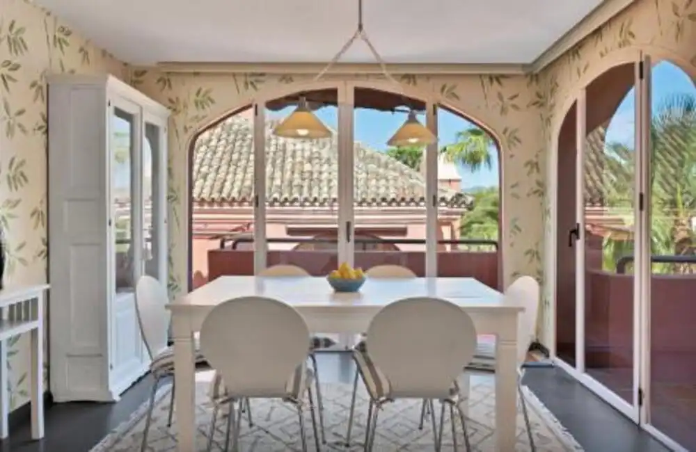 Attique avec terrasse à louer à Nueva Andalucía, imagen 10