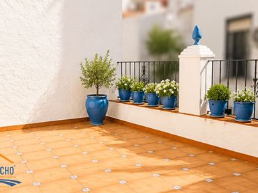 Casa rustica con balcone in vendita a Calle Convento