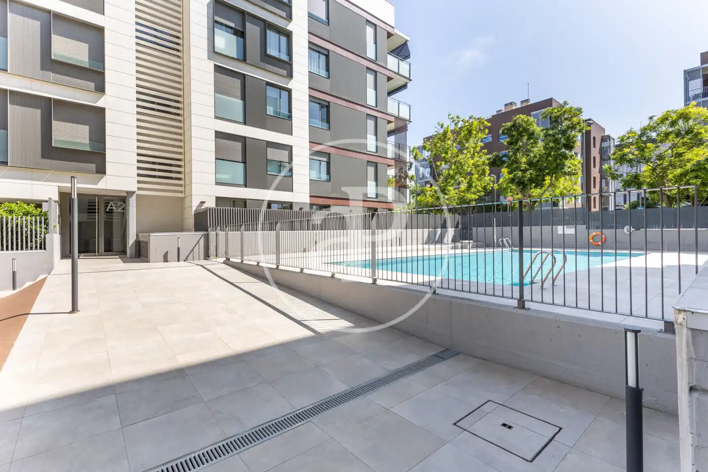 Piscina de Pis en venda en Sant Cugat del Vallès amb Aire condicionat, Jardí privat i Terrassa
