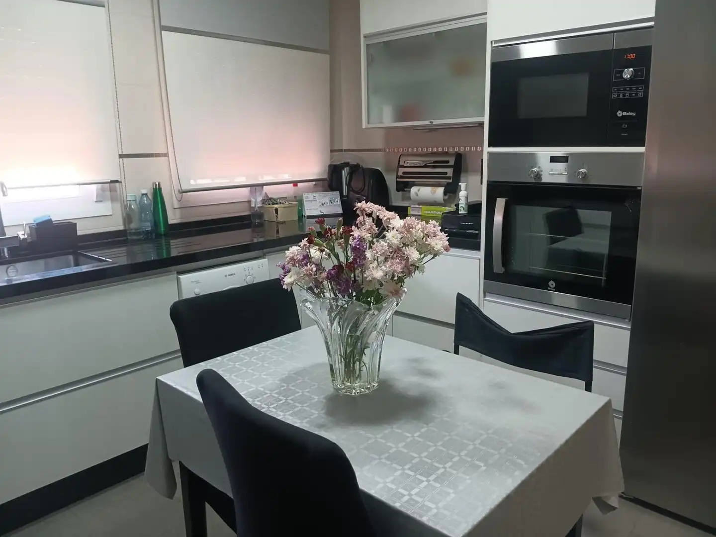 Kitchen of Houses for sale in Sevilla  with Air Conditioner