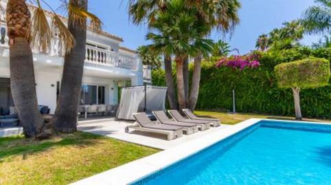 Foto 4 de Casa o xalet de lloguer a Aloha, Málaga