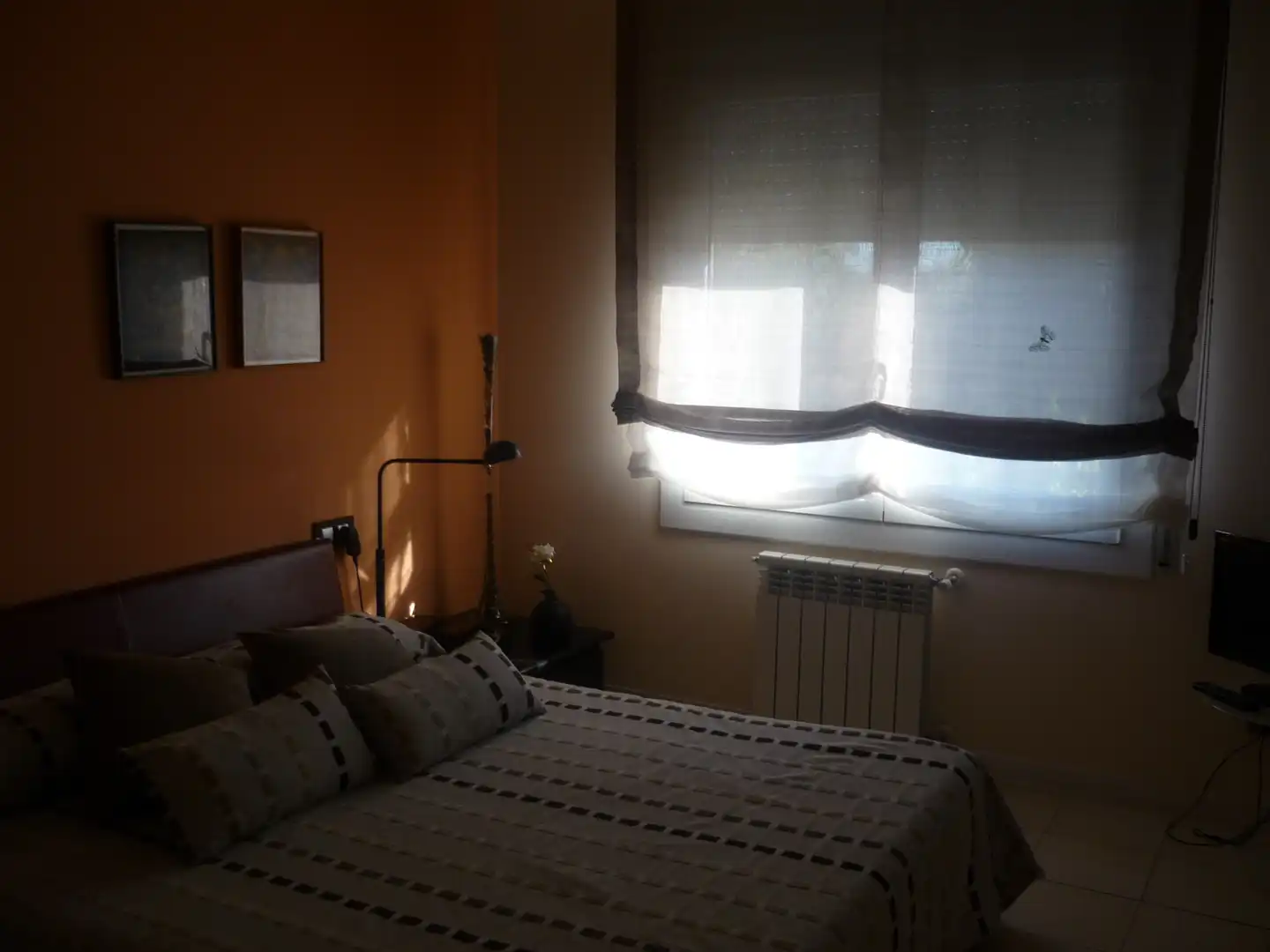 Dormitori de Casa adosada en venda en Sabadell amb Aire condicionat, Calefacció i Jardí privat