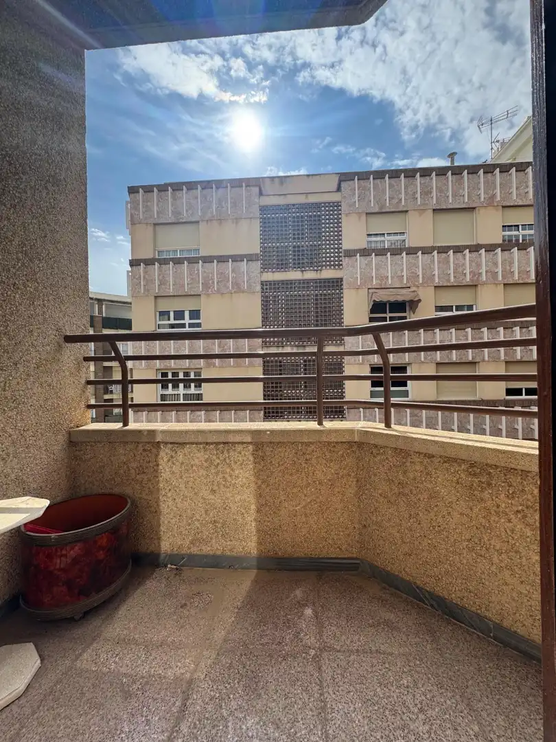 Terrassa de Pis en venda en Elche / Elx amb Aire condicionat, Calefacció i Jardí privat