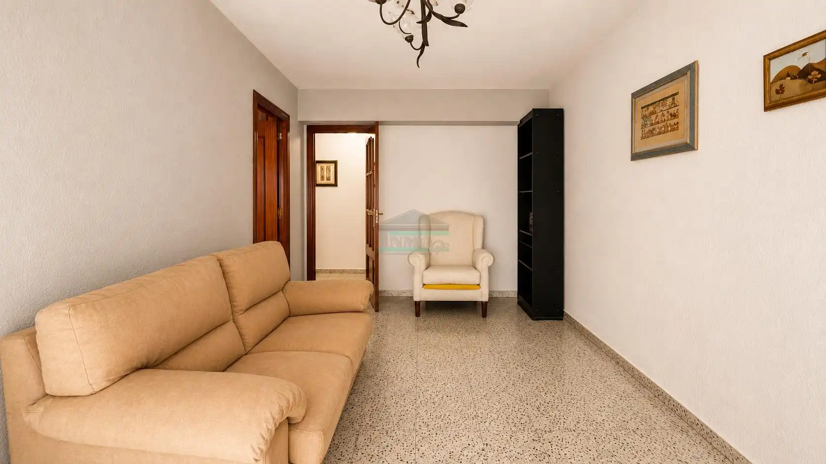 Living room of Flat for rent in Granada  with Air Conditioner, Furnished and Oven