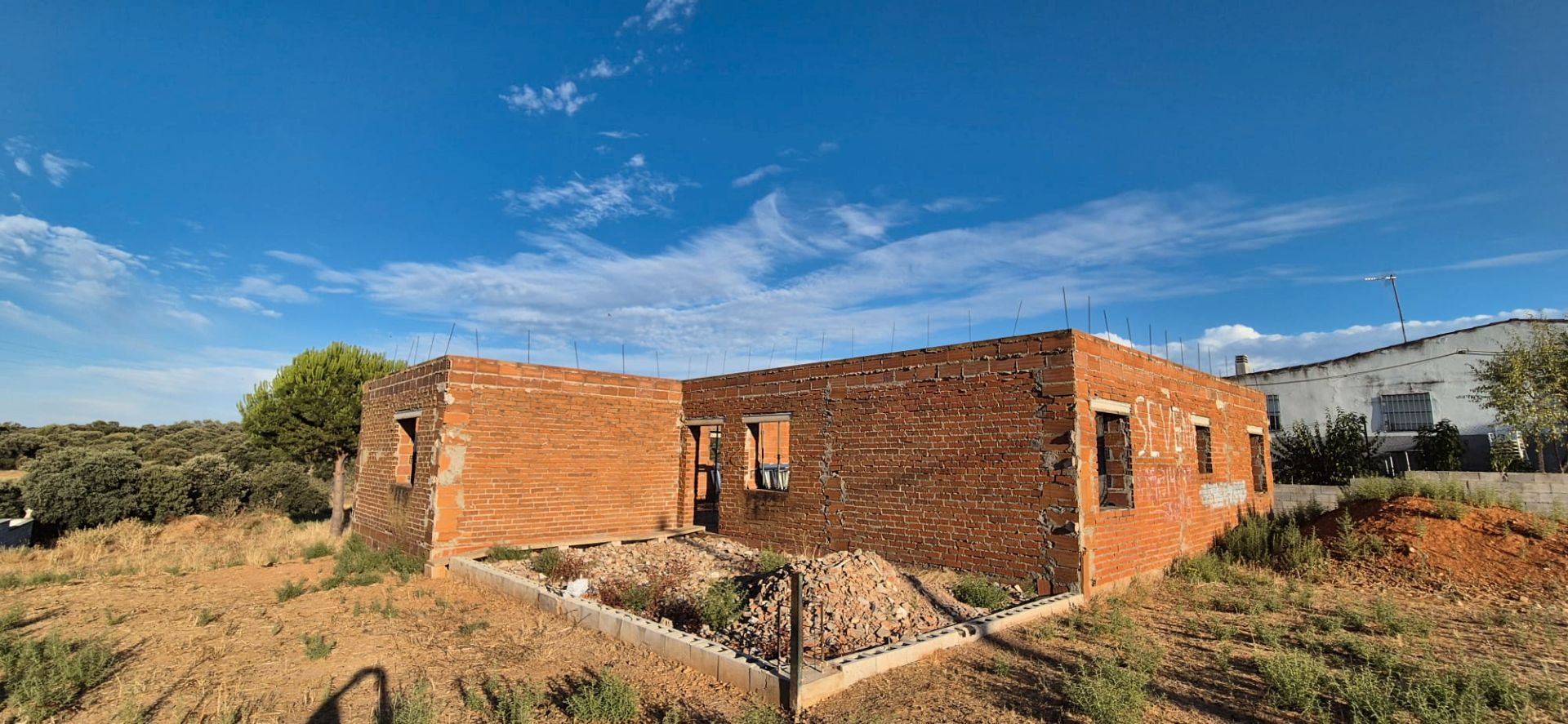 Exterior view of House or chalet for sale in Badajoz Capital  with Private garden