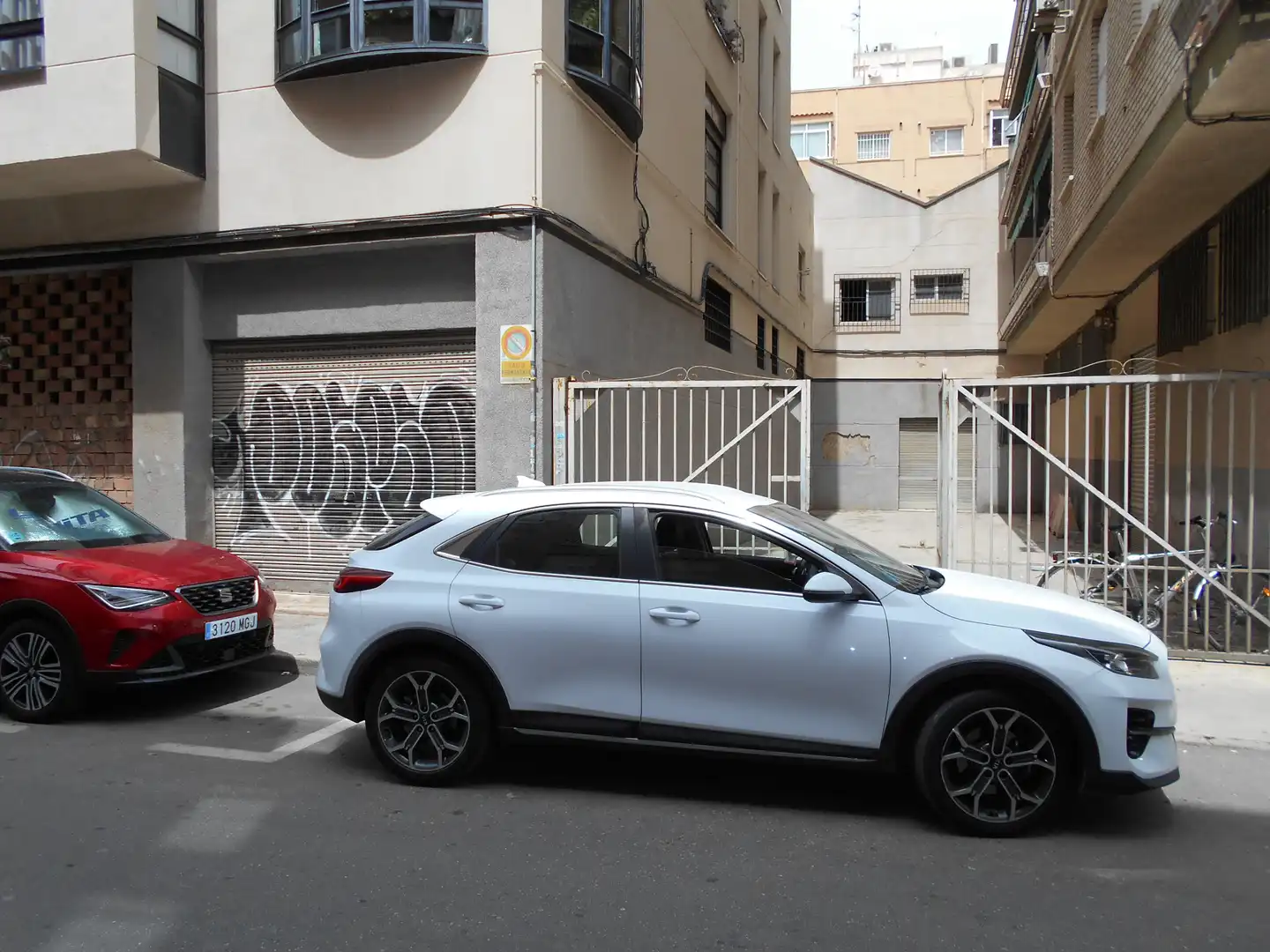 Vista exterior de Local en venta en Murcia