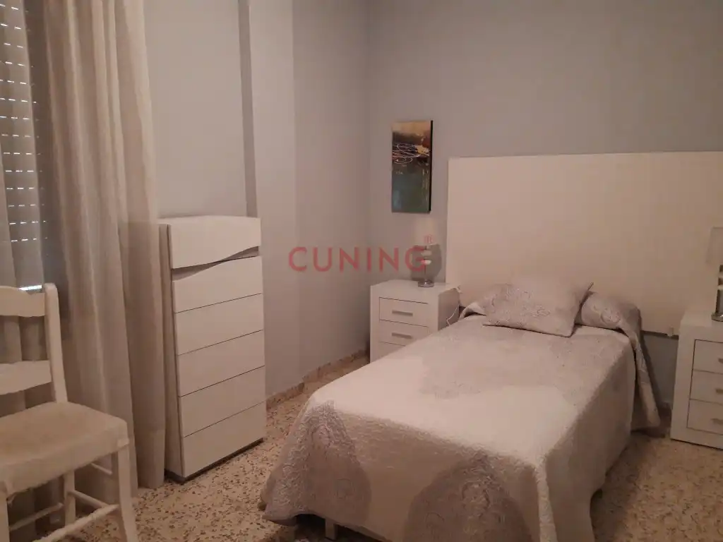 Bedroom of Flat for rent in Cáceres