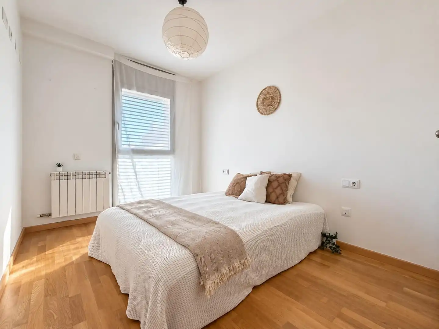 Habitación de Piso en venta en Terrassa con Aire acondicionado, Calefacción y Terraza