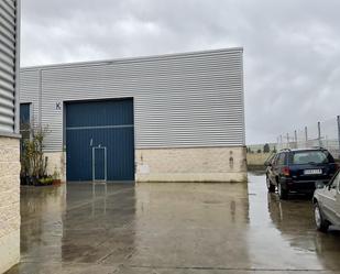 Vista exterior de Nau industrial en venda en Santo Domingo de la Calzada