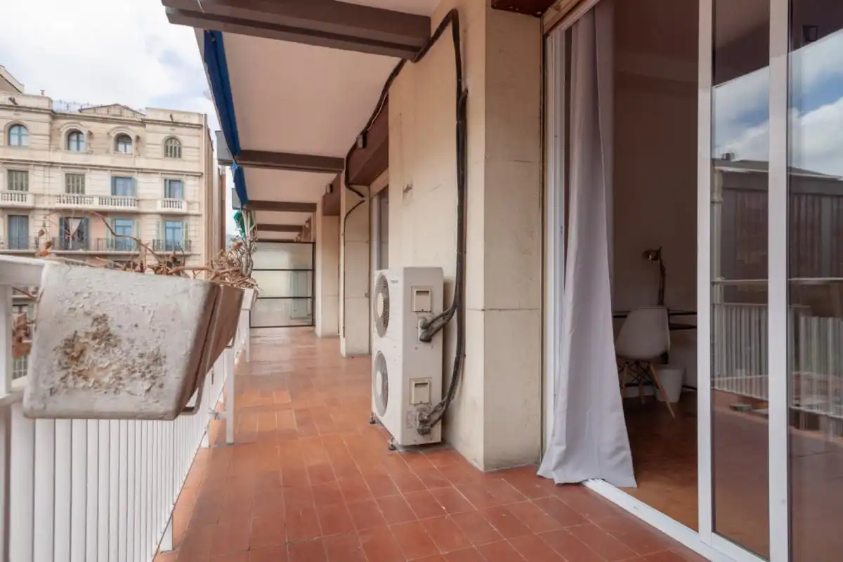 Habitació a Sant Gervasi- Galvany