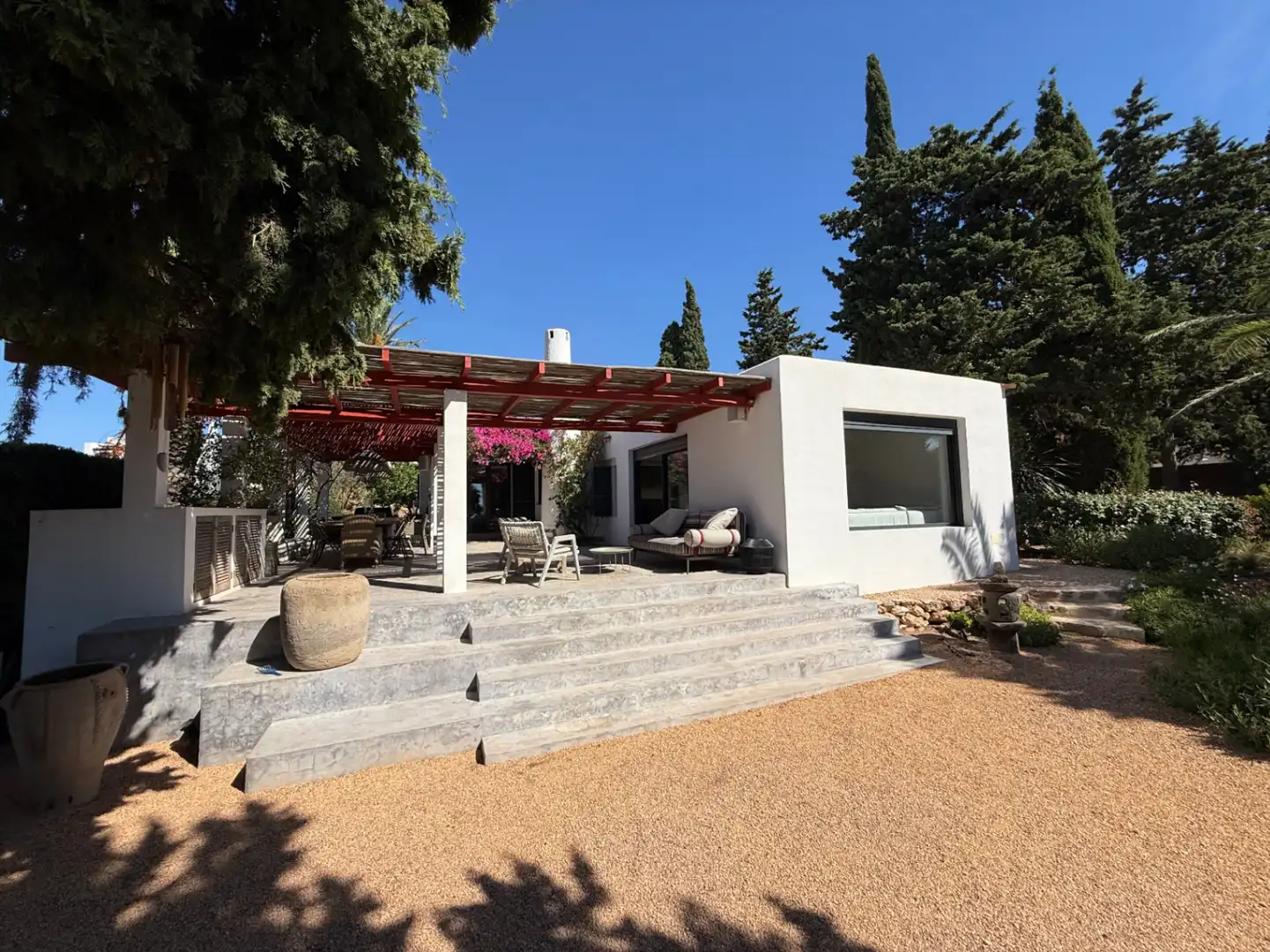 Casa amb piscina en venda a Es Cubells, imagen 2