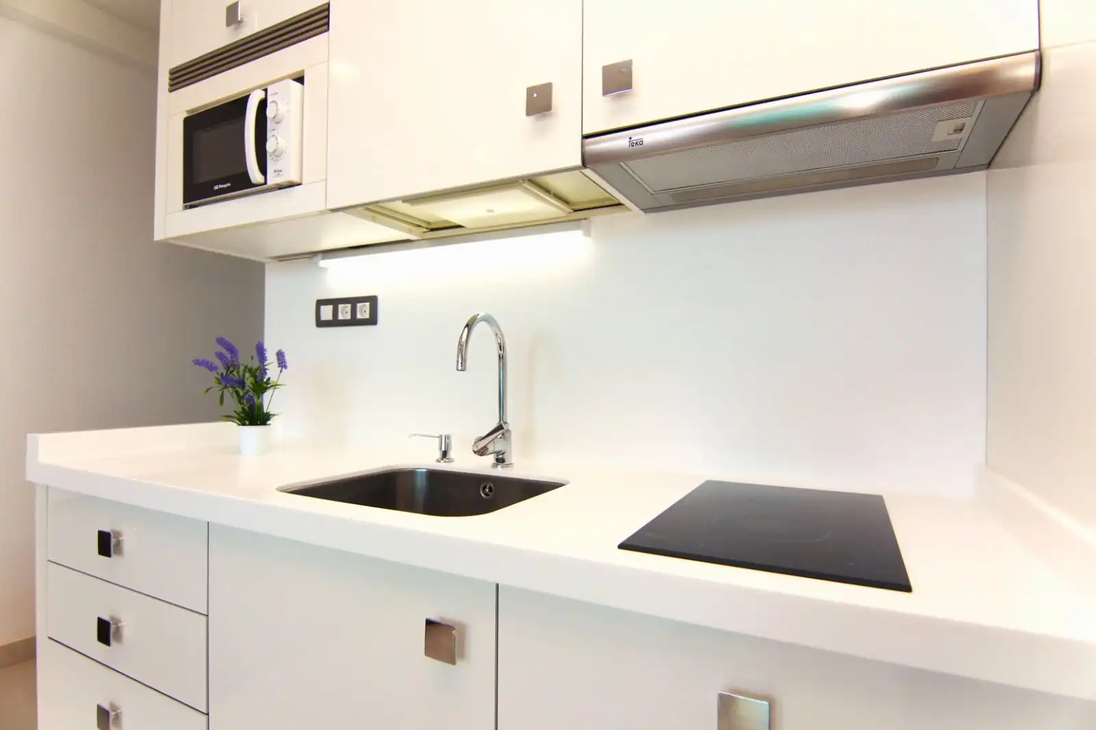 Cocina de Piso de alquiler en Mogán con Terraza, Amueblado y Microondas