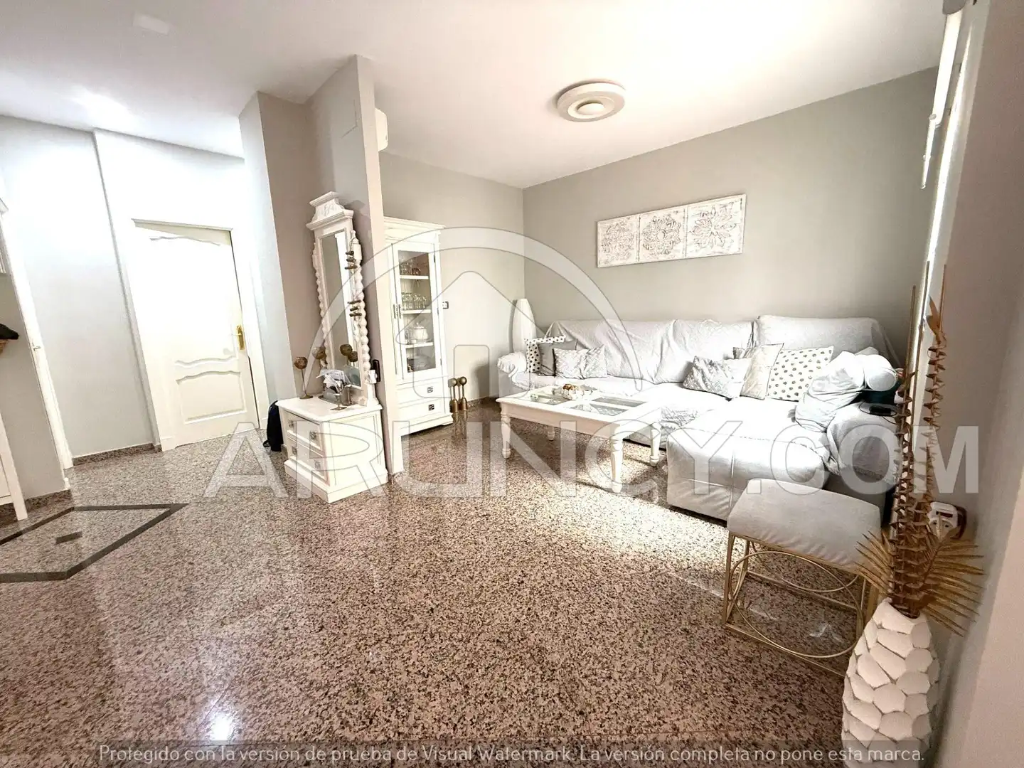 Sala d'estar de Casa o xalet en venda en Alcalá de Guadaira amb Aire condicionat