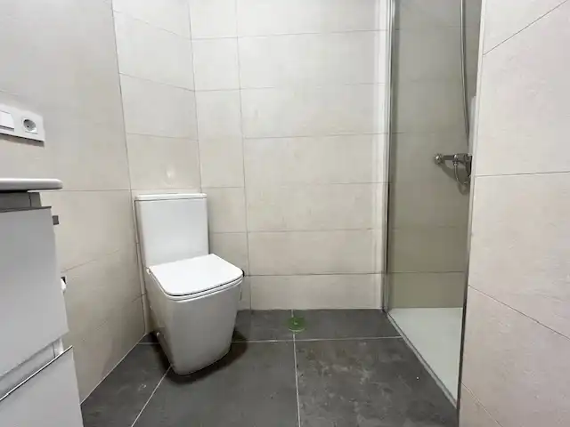 Bany de Pis de lloguer en Las Palmas de Gran Canaria amb Moblat, Rentadora i Balcó