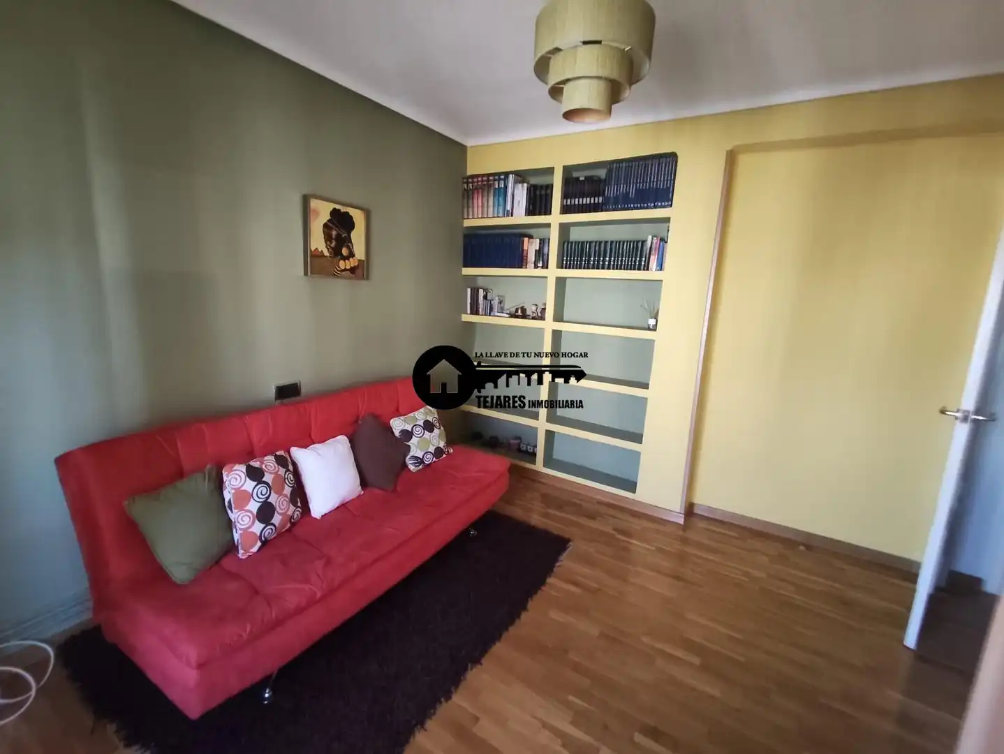 Living room of Apartments for sale in Albacete  with Heating, Parquet flooring and Furnished