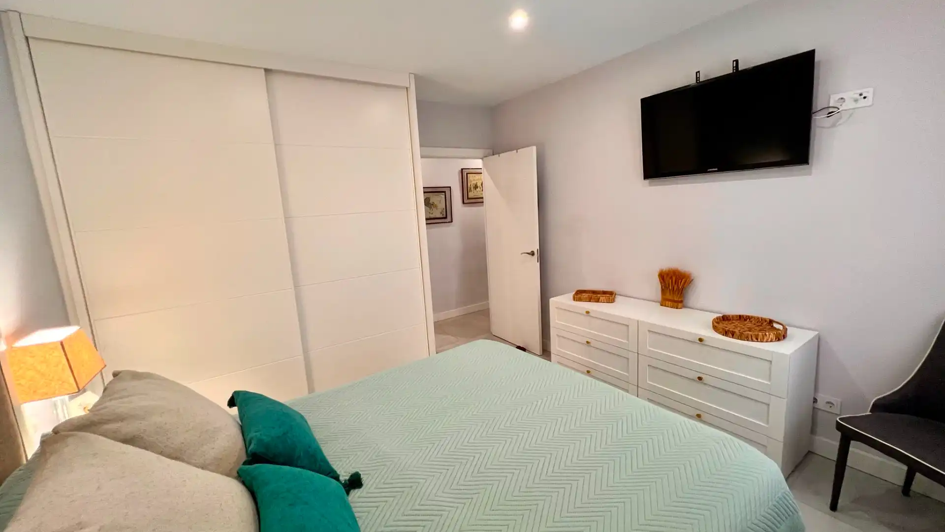 Schlafzimmer von Wohnung zum Verkauf in Badajoz mit Klimaanlage, Heizung und Balkon