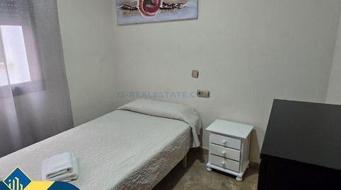Apartamento con terraza, en la provincia de Alicante, en la ciudad de Torrevieja, en la zona de Playa del Cura. 3 habitaciones | 1, imatge 4