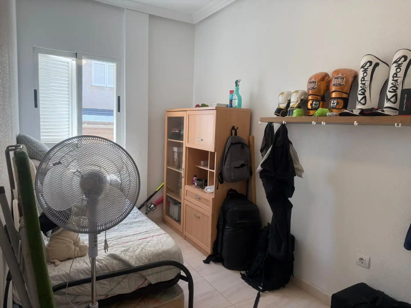 Habitación de Planta baja en venta en Águilas con Aire acondicionado, Jardín privado y Terraza