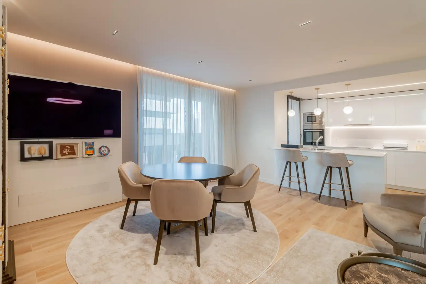 Comedor de Apartamento en venta en Madrid con Calefacción, Jardín privado y Piscina comunitaria