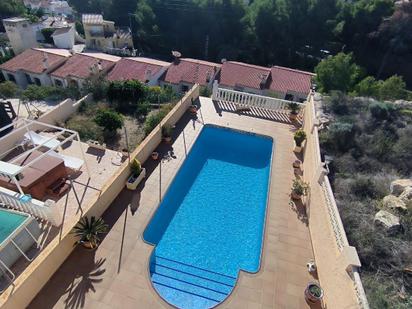 Swimming pool of House or chalet for sale in La Nucia  with Air Conditioner, Heating and Private garden