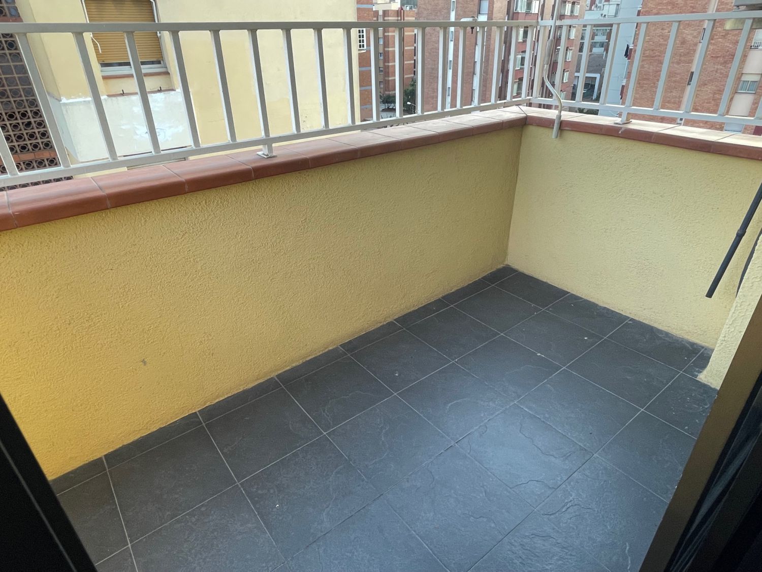 Terrassa de Pis en venda en Sant Vicenç Dels Horts amb Aire condicionat, Calefacció i Parquet