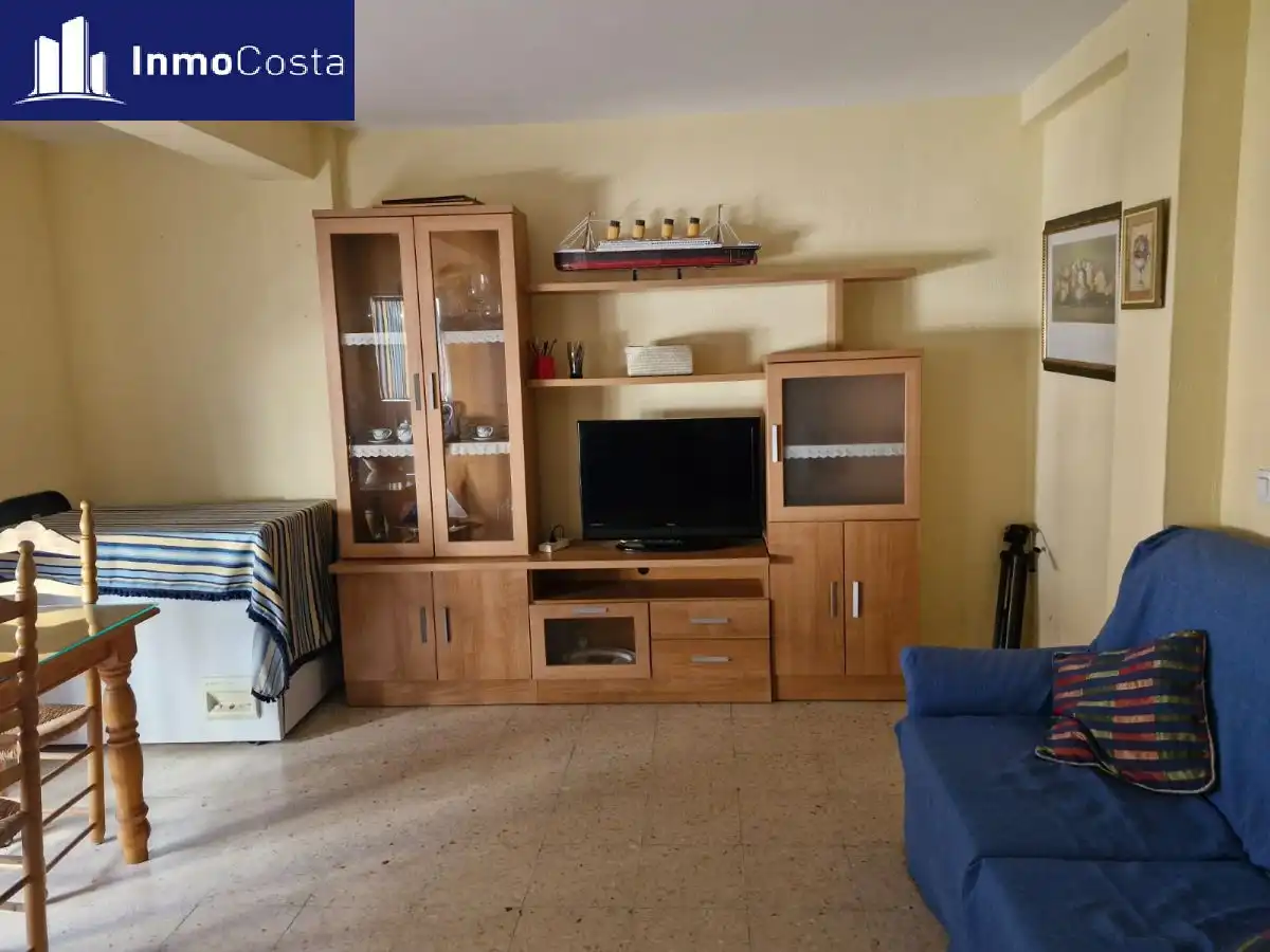 Sala d'estar de Pis en venda en La Línea de la Concepción amb Terrassa
