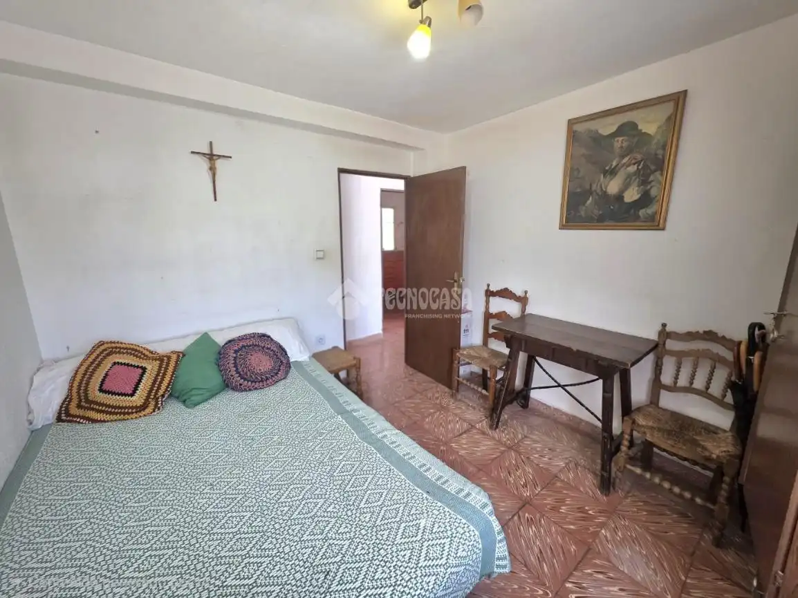 Bedroom of Flat for sale in Córdoba  with Air Conditioner, Terrace and Balcony