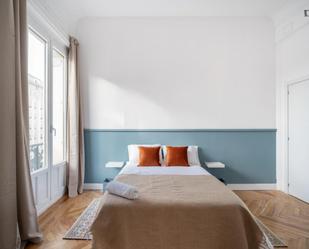 Dormitori de Apartament per a compartir en  Madrid Capital amb Aire condicionat, Calefacció i Moblat