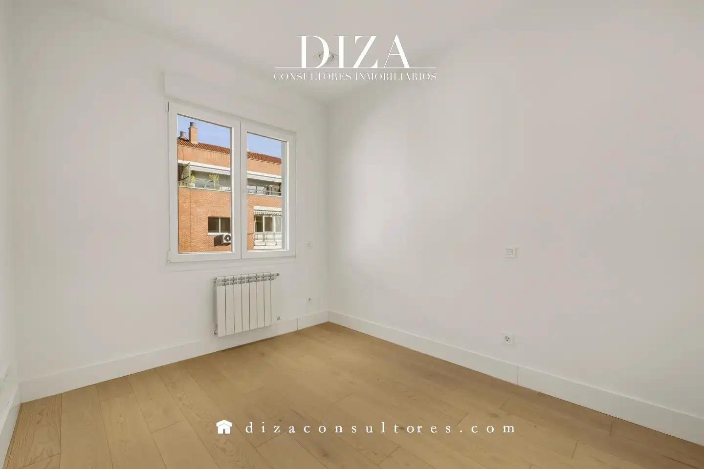 Schlafzimmer von Dachboden zur Miete in Retiro