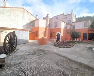 Vista exterior de Casa o xalet en venda en Baltanás amb Calefacció, Jardí privat i Traster