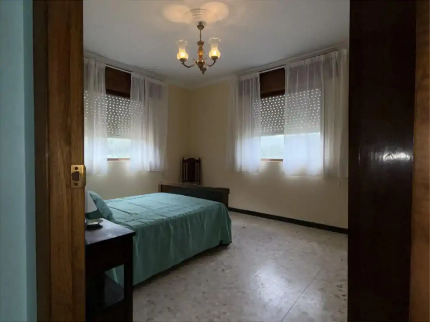 Dormitori de Pis en venda en Valdoviño amb Jardí privat, Traster i Moblat