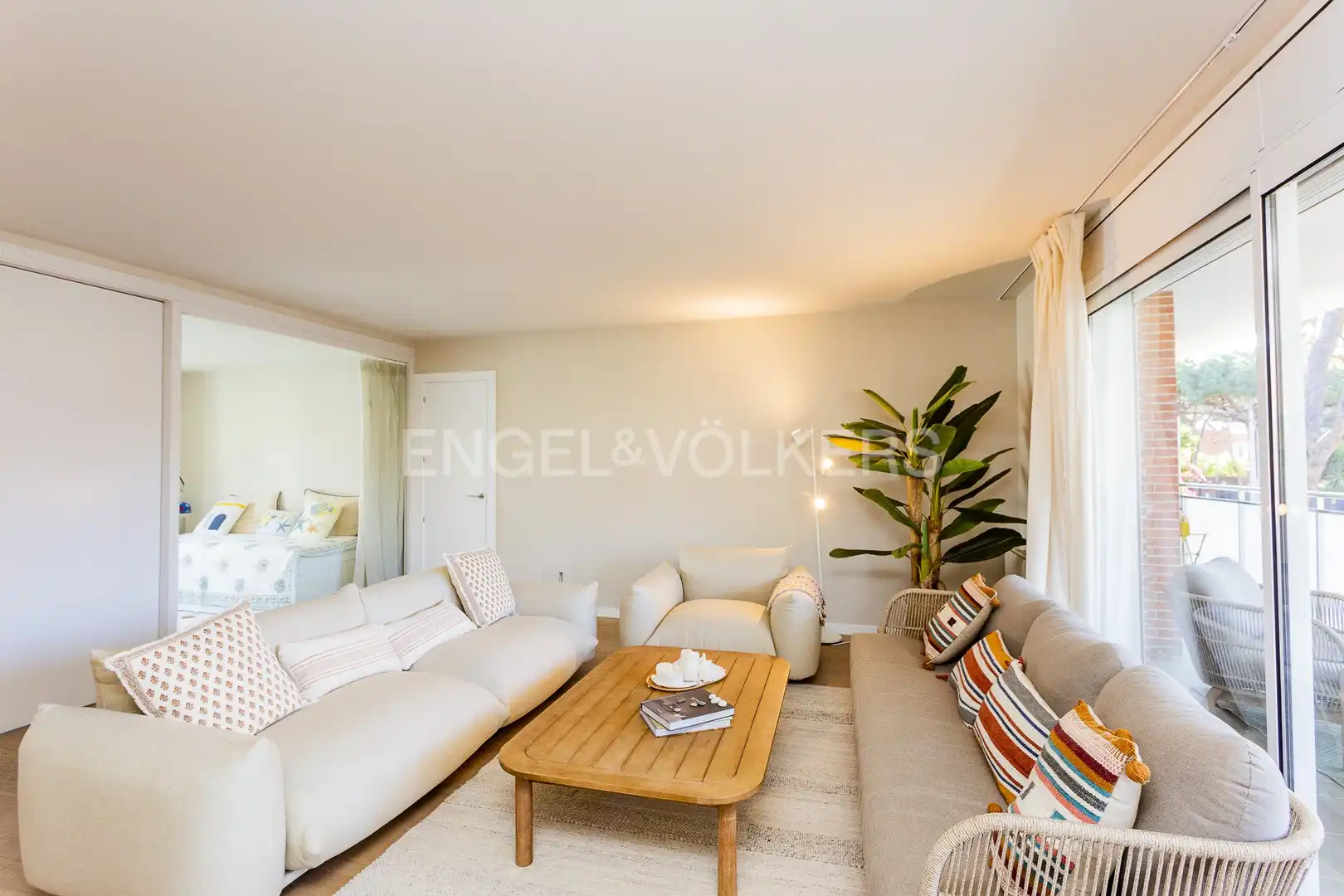 Piso con terraza en venta en La Pineda, imagen 5