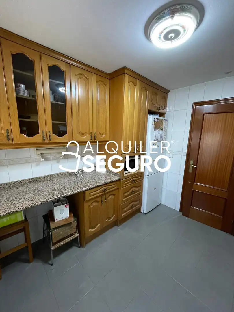 Kitchen of Flat for rent in Madrid  with Air Conditioner, Heating and Swimming Pool