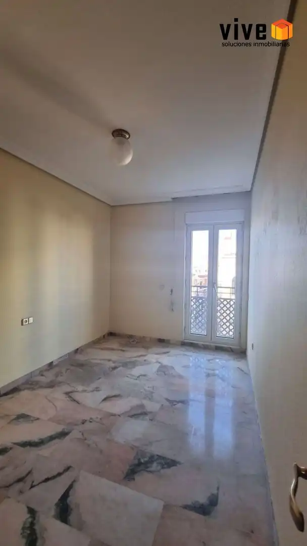Flat with lift to rent in Calle Rafael Salas González, imagen 15