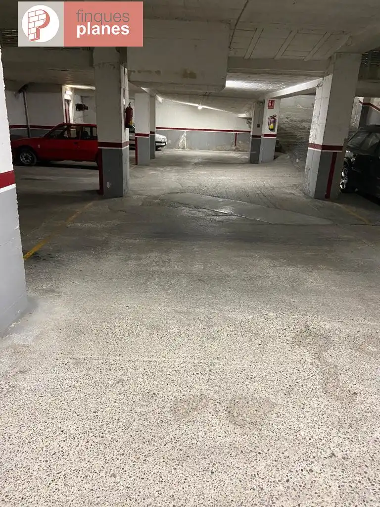 Parking for sale in Príncep de Viana - Clot - Xalets Humbert Torres, imagen 5